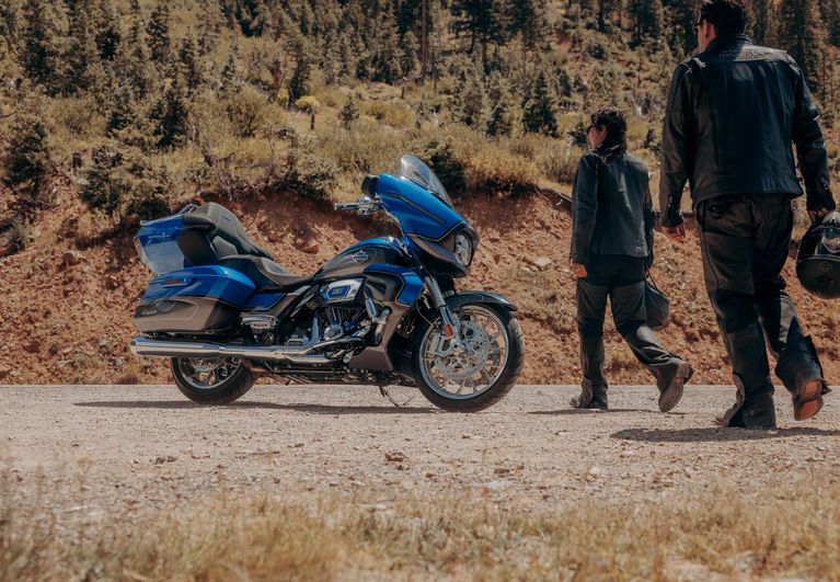 CVO Street Glide Limited